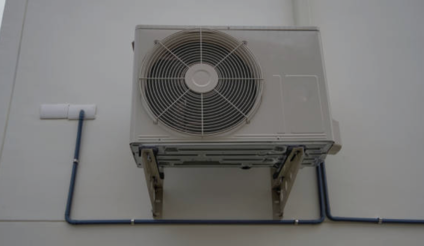 Climatisation-exterieur-grise Climatisation-exterieur-grise